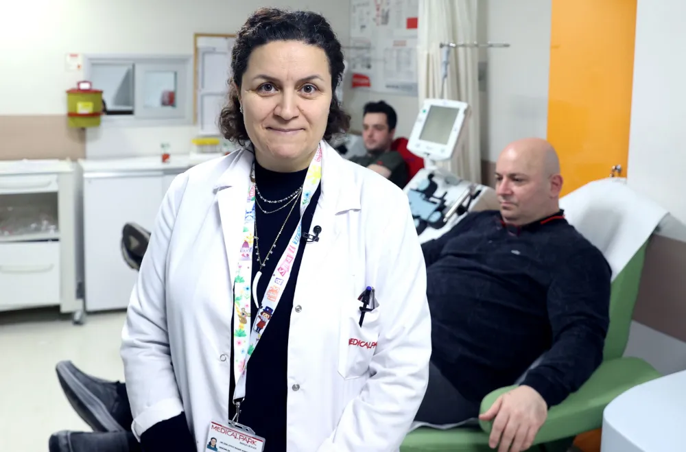 Altınbaş Üniversitesi Bahçelievler Medical Park Hastanesinde azalan kan stoklarına dikkat çekmek için kampanya başlatıldı.
