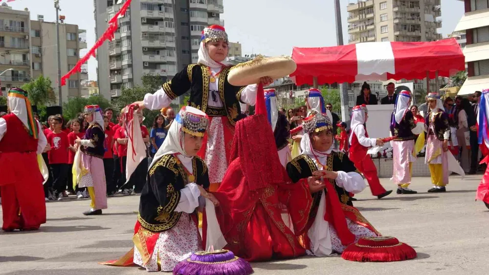  23 Nisan Ulusal Egemenlik ve Çocuk Bayramı Adana’da görkemli bir şekilde kutlandı