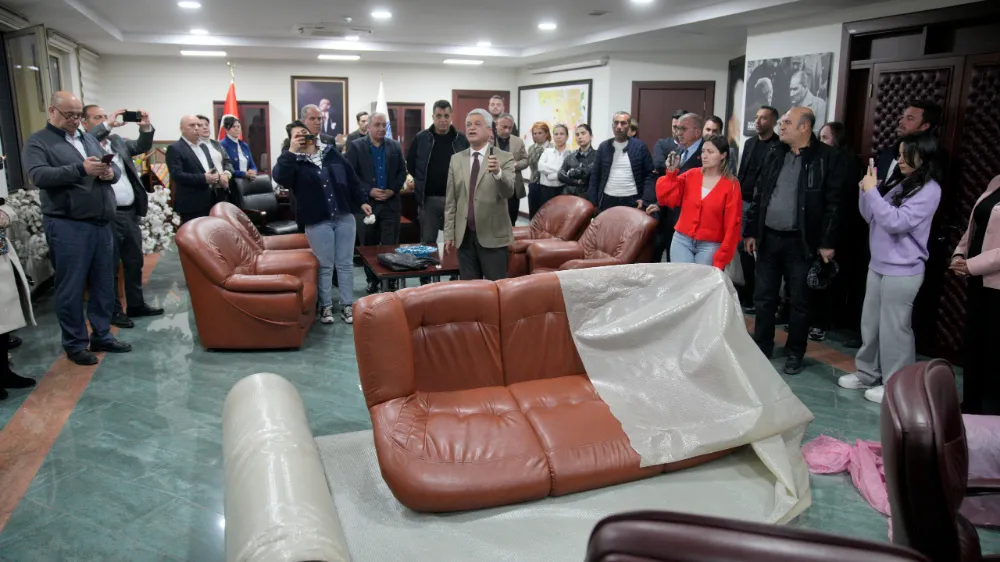 TEKİN:ÖNCELİĞİMİZ, ŞEFFAF VE ÇÖZÜM ODAKLI BİR ŞEKİLDE  BORÇLARIMIZI ÖDEMEK VE MALİ DİSİPLİNİ YENİDEN SAĞLAMAK OLACAKTIR