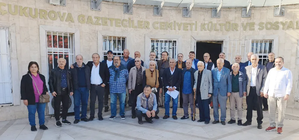 Ali Alphan’dan ÇGC’de Kitap İmza Günü