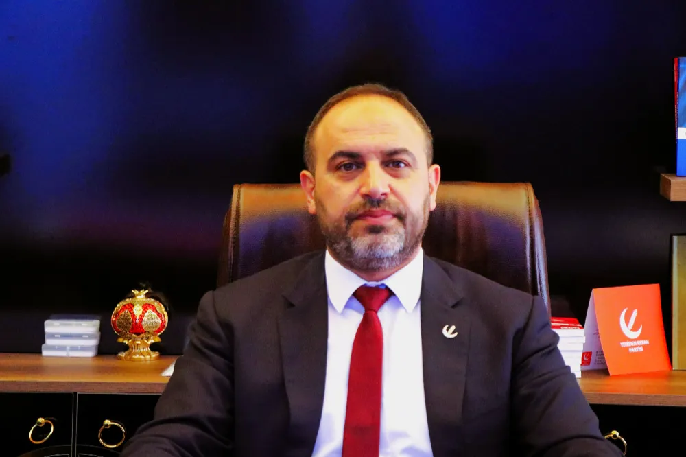 *YENİDEN REFAH PARTİSİ’NDEN PAPA ZİYARETİNE SERT TEPKİ*