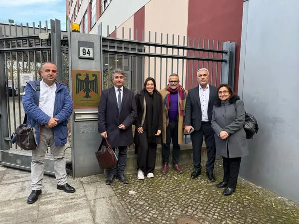 KANAAT ÖNDERLERİNDEN ALMAN BAKANLIKLARA ZİYARET
