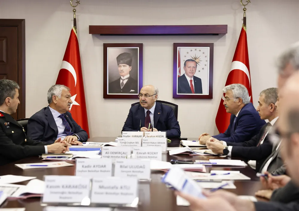 ADANA ŞANSLI MERHAMETLİ BİR VALİMİZ VAR