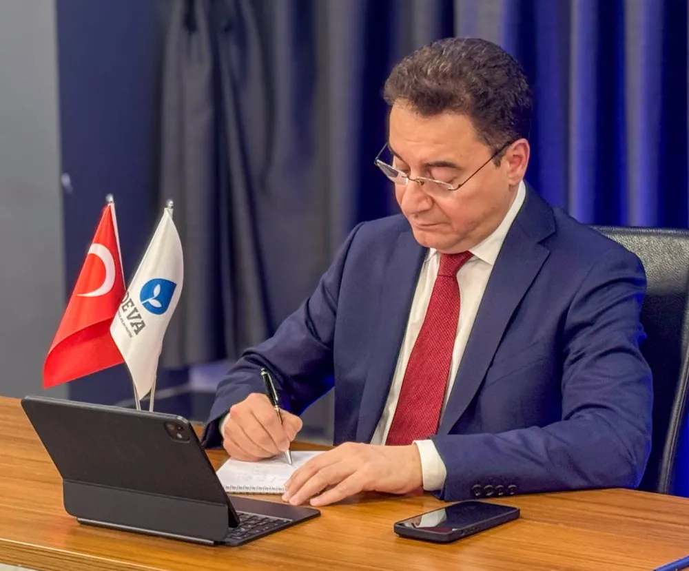  Ali Babacan, Berlin’deki Dünya Forumu’na çevrimiçi katıldı