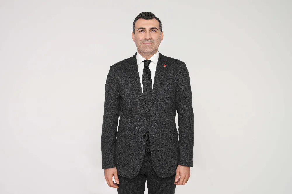 BAŞKAN TANBUROĞLU: “ADALET DUYGUSUNUN HAKİM OLDUĞU BİR BAYRAM DİLİYORUM. ”