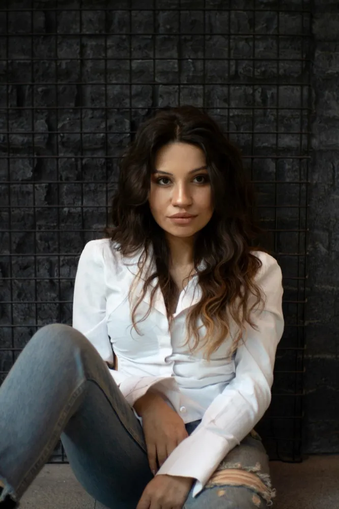 SÜMEYRA DEMİREL