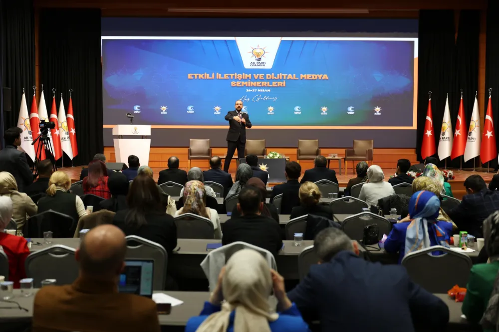 AK Parti İstanbul’dan Teşkilatlara Dijital Medya Hamlesi