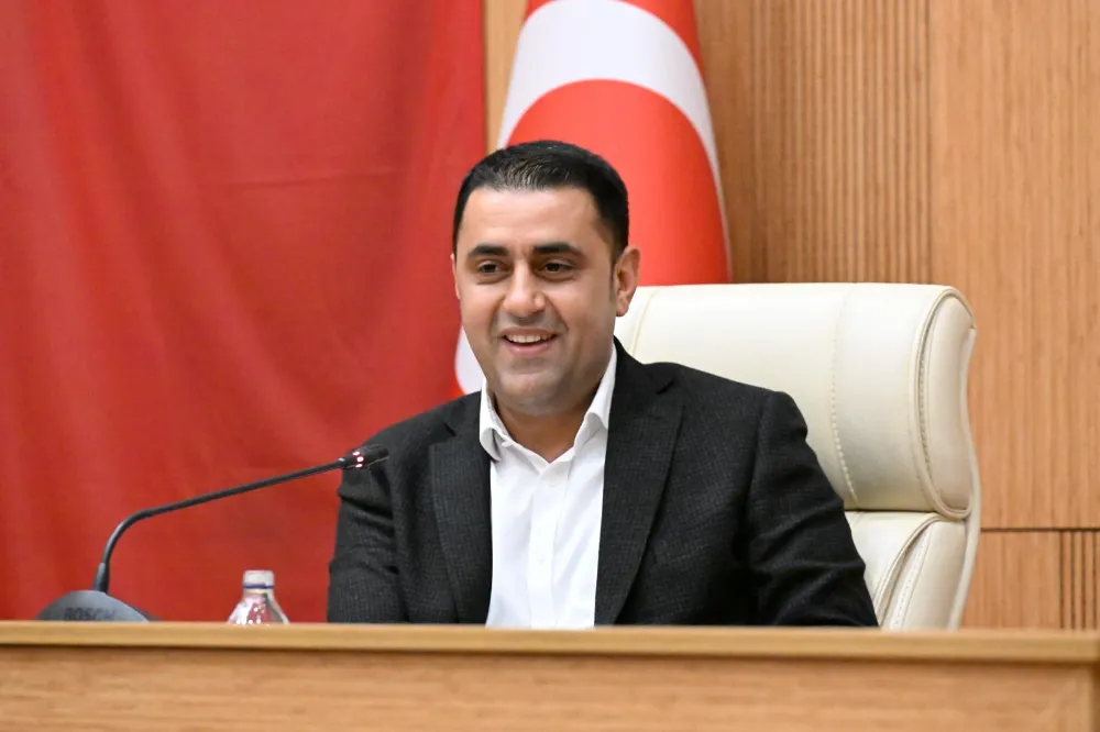 “19 MAYIS ULUSUMUSUN BAĞIMSIZLIK VE ÖZGÜRLÜK RUHUDUR”