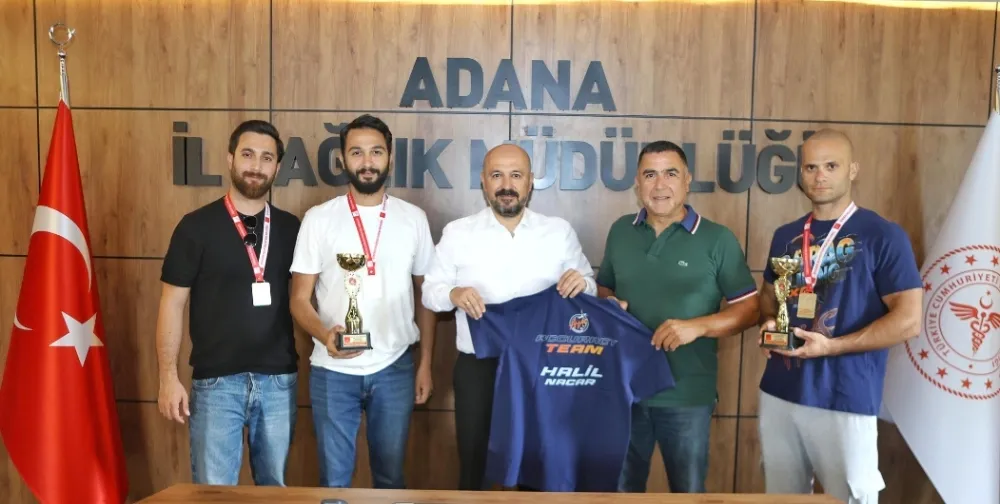 Nacar, şampiyonları kutladı