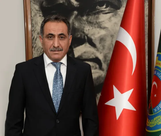 Yaşar Özkan: 