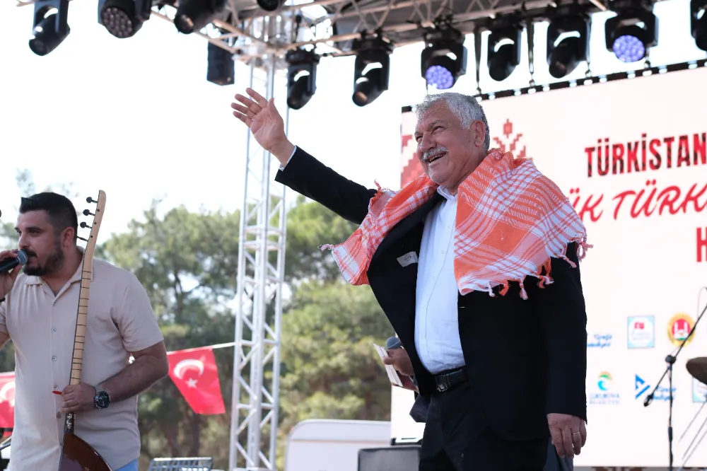 Başkan Zeydan Karalar, “Bu milleti bölmeye, ayrıştırmaya kimsenin gücü yetmez.”