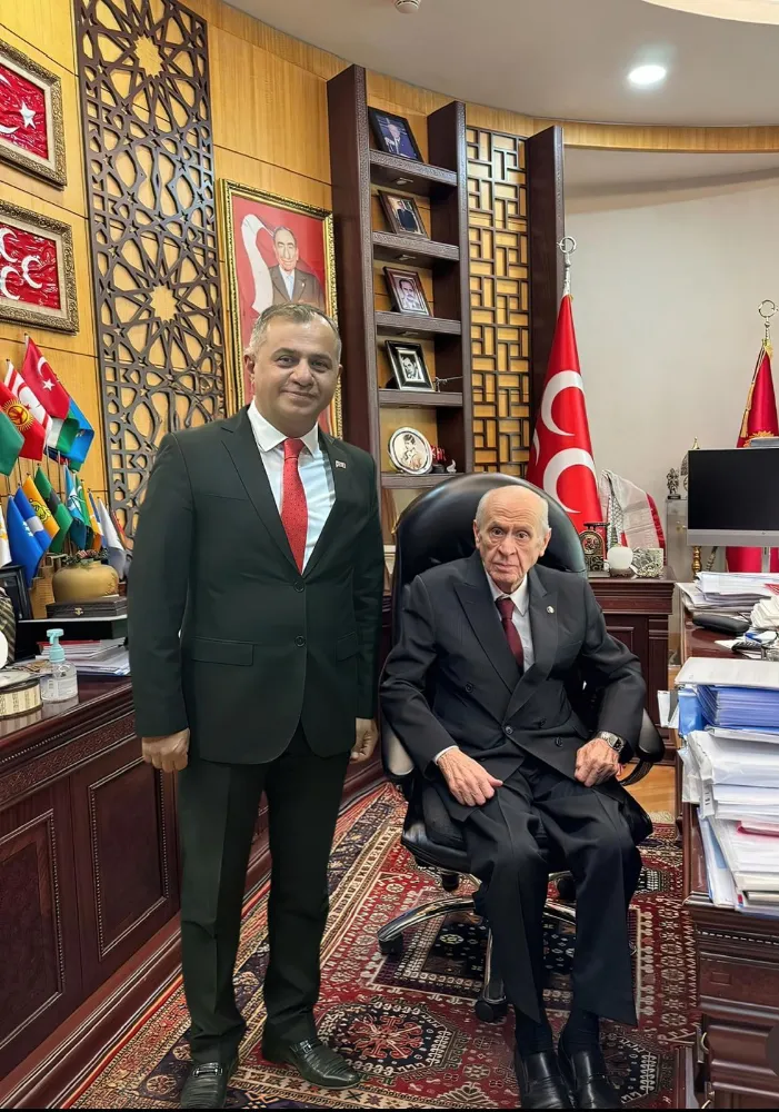 Bekir Ayaz : 